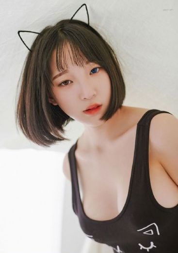 娇妻在老民工的胯下娇喘