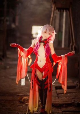 两个女人诱惑